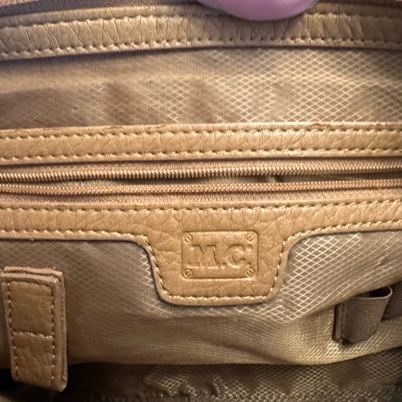 Madi Claire Satchel - Picture 8 of 16